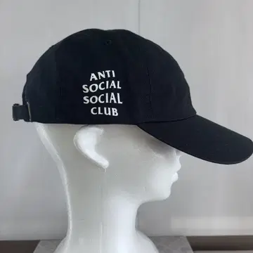 ANTI SOCIAL SOCIAL CLUB 캡