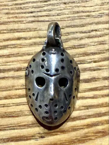 DOG STATE Hockey Mask 펜던트