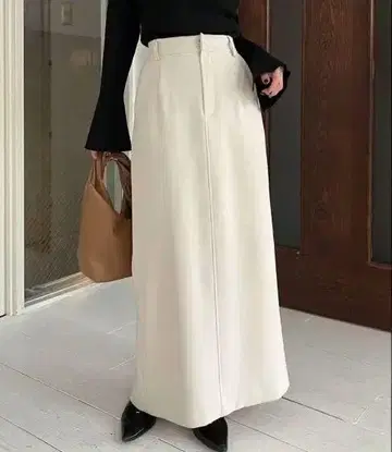 카프리슈 마쥬 맥시I 라인 스커트