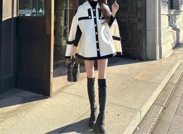 새상품 바이컬러 판초 코트