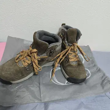 Danner 등산화 브라운