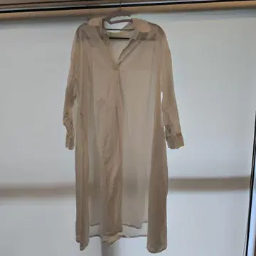 화이트 롱 셔츠 SM2