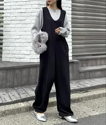 차오패닉 티피 willow 슬라브 쭈리 밑단 드로스트 올인원