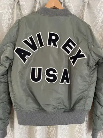 AVIREX MA-1 자켓 올리브 그린