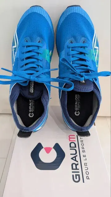 GIRAUDM 지로움 가오 스피도 볼트 24cm