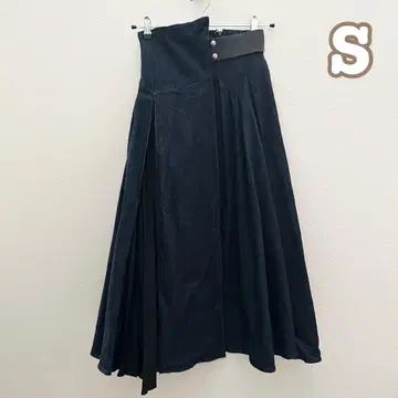 [RANDA] 플레어 데님 스커트 플리츠 랩 절개 인조 가죽