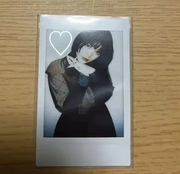 BiSH 센토 치히로치치 폴라로이드