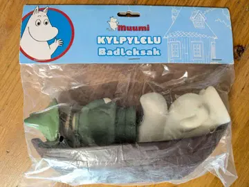 새상품 무민 스너프킨 소프트 비닐 피규어 배 포함