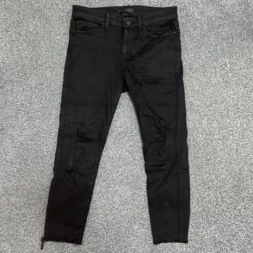 UNIQLO 울트라 스트레치 청바지 블랙 데님 팬츠 28인치