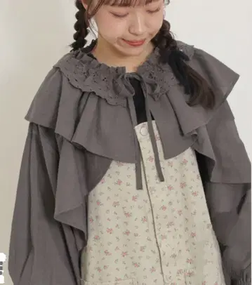 미사용 새상품 SM2 겉옷 레이스 프릴 블라우스 가디건 볼레로