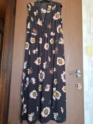 투모로우랜드 No.6Store 실크 원피스