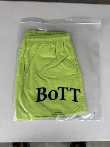 BoTT L 사이즈 미사용 새상품