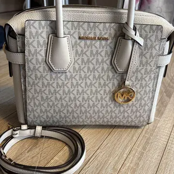 MICHAEL KORS 라이트 그레이 숄더백
