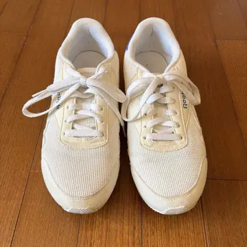 Reebok 로얄 클래식 조거