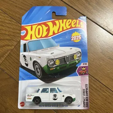 핫휠 ALFA ROMEO GIULIA TI SUPER