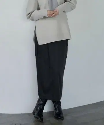 iCB [ 세탁 가능 ] 웜 새틴 카고 스커트