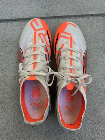 PUMA 스파이크 화이트/오렌지 HG