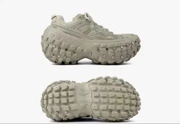 BALENCIAG Bouncer 바운서 스크류 노브랜드 통굽