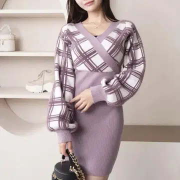 LIP SERVICE 페더 체크 바이 컬러 니트 원피스