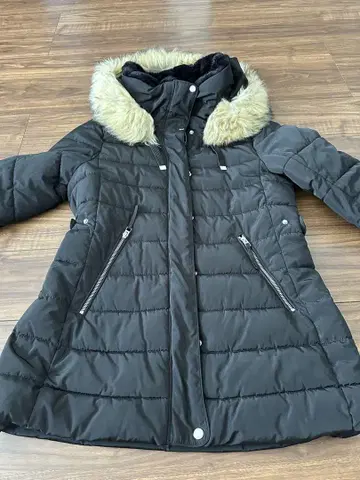 ZARA 다운 자켓 퍼 포함