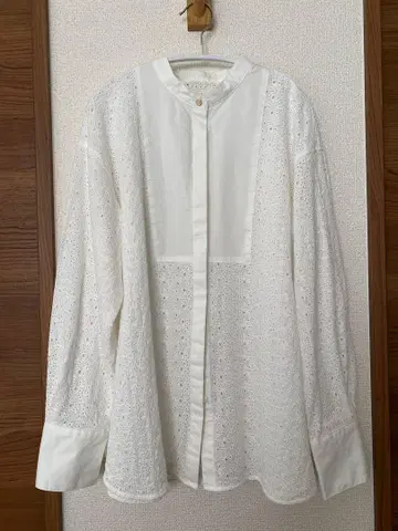 그린 라벨 릴랙싱 스탠드 레이스 셔츠 화이트