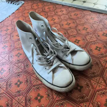 Converse 하이컷 스니커즈 화이트 가죽 올스타