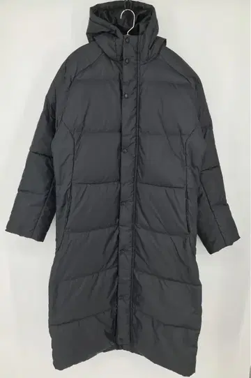 데상트 다운 XO 롱 블랙