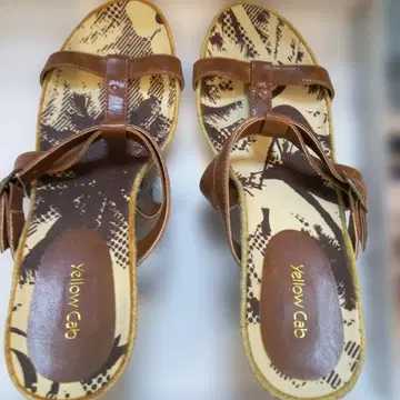 yellow Cab 샌들 LL 새상품