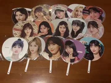 TWICE MOMO 모모 부채