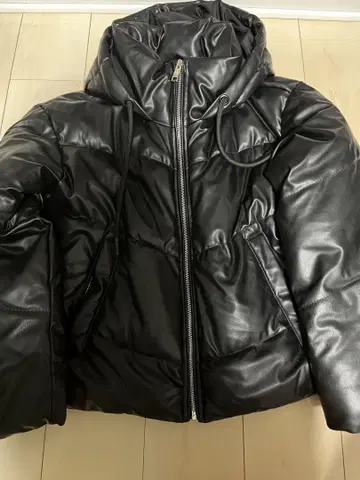 ZARA 자라 블랙 가죽 다운 자켓