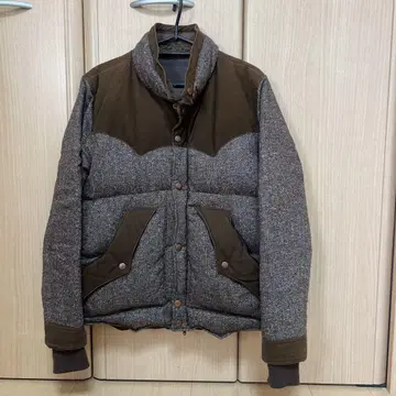 Iroquois 다운 자켓