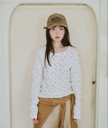 common gull products. 작은 꽃밭 와플 롱 TEE M