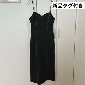 [택 포함 새상품] ZARA 화이트 스티치 원피스