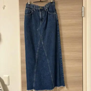 Lee 다크 블루 데님 타이트 스커트