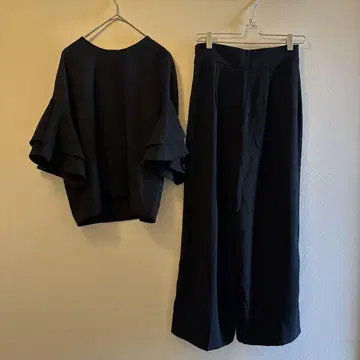 ZARA 블랙 셋업 세레모니에도 레어 슬리브 와이드 팬츠