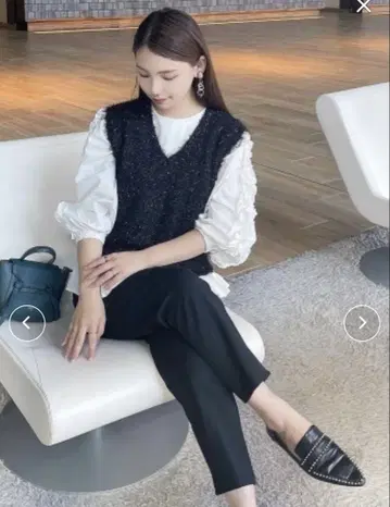 AMELY 라메 믹스 샤기 니트 베스트