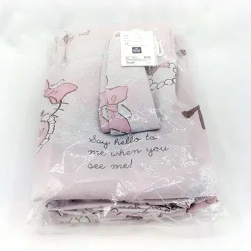 미개봉 헬로키티 차광 커튼 100 x 135 폴리에스테르 100%