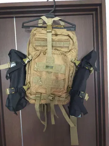 사이버트론 37L+2 3P 백팩