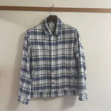 EDIFICE x DEVEAUX 트래커 자켓