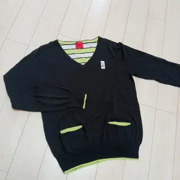 Paul Smith V넥 스웨터 블랙
