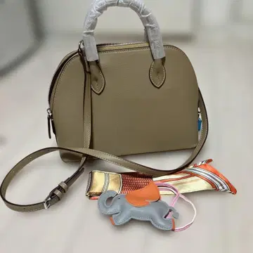 라운드백 핸드백 숄더백 애프리콧 새상품 덤 포함