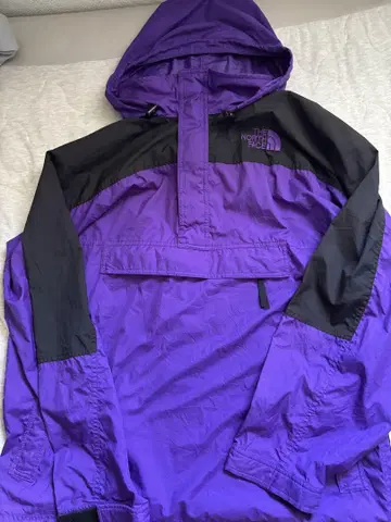 THE NORTH FACE 나일론 자켓 보라색/블랙