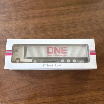 오션 네트워크 익스프레스 ONE 1:87 트럭 모델