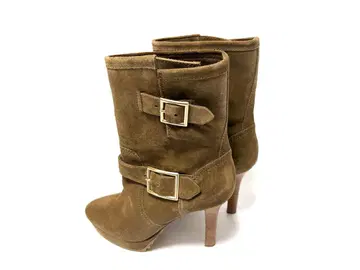 새상품급 지미추 숏부츠 23cm 전후 스웨이드 베이지 36