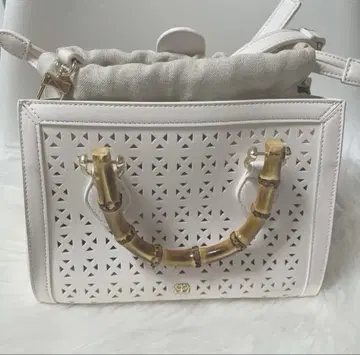 snidel 펀칭 대나무 백 WHT