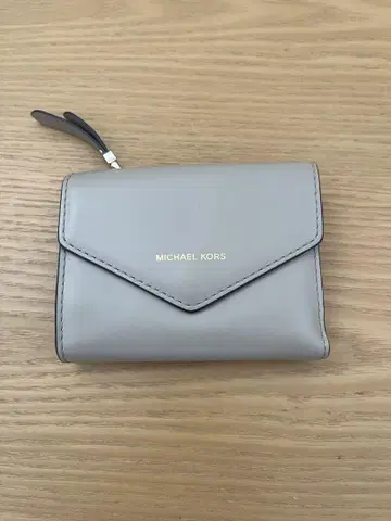 MICHAEL KORS 3단 폴더형 지갑 그레이