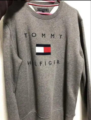 TOMMY HILFIGER 그레이 맨투맨 L 사이즈