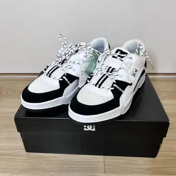 [ 미사용 새상품 ] DC Shoes Construct 27cm