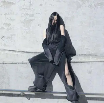 Melt the lady 스웨트 팬츠 pants