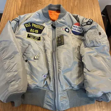 [ ALPHA INDUSTRIES ] MA-1